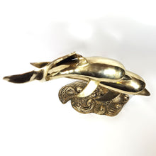 Cargar imagen en el visor de la galería, Antigua Escultura Delfines Bronce Grande Vintage 70s, 3.8 kg