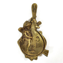 Cargar imagen en el visor de la galería, Antigua Jabonera Cenicero Bronce Querubín Mandolina Barroco