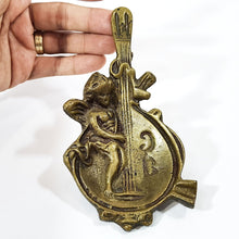 Cargar imagen en el visor de la galería, Antigua Jabonera Cenicero Bronce Querubín Mandolina Barroco