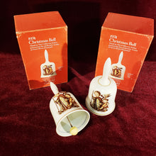 Cargar imagen en el visor de la galería, Par Campanas Navidad Coleccionables 1974, Berta Hummel