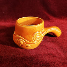 Cargar imagen en el visor de la galería, Viejo recipiente vintage taza con mango