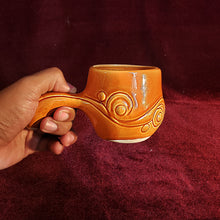 Cargar imagen en el visor de la galería, Viejo recipiente vintage taza con mango