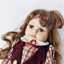 Cargar imagen en el visor de la galería, Antigua Muñeca Porcelana Pequeña, Coleccionable, 24 Cm