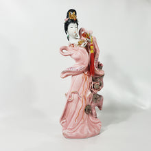 Cargar imagen en el visor de la galería, Antigua Figura Geisha Porcelana Japonesa, Coleccionable