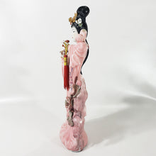 Cargar imagen en el visor de la galería, Antigua Figura Geisha Porcelana Japonesa, Coleccionable