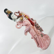 Cargar imagen en el visor de la galería, Antigua Figura Geisha Porcelana Japonesa, Coleccionable