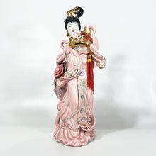 Cargar imagen en el visor de la galería, Figura de Porcelana Antigua Japonesa Geisha, hecha a mano
