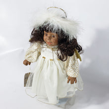 Cargar imagen en el visor de la galería, Muñeca Ángel Afroamericano De Porcelana Vintage