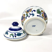 Cargar imagen en el visor de la galería, Antiguo Recipiente Dulcero De Porcelana China Con Tapa