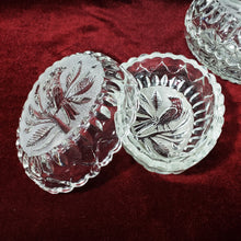Cargar imagen en el visor de la galería, Antiguo Par Alhajeros Dulceros Cristal Esmerilado Aves