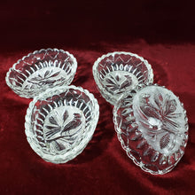 Cargar imagen en el visor de la galería, Antiguo Par Alhajeros Dulceros Cristal Esmerilado Aves