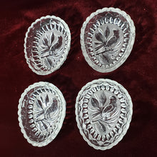 Cargar imagen en el visor de la galería, Antiguo Par Alhajeros Dulceros Cristal Esmerilado Aves