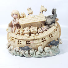 Cargar imagen en el visor de la galería, Lámpara Infantil Arca de Noé Vintage, Coleccionable, Resina