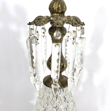 Cargar imagen en el visor de la galería, Antigua Lámpara Cristales Metal Querubines Tipo Barroco, 60s