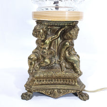 Cargar imagen en el visor de la galería, Antigua Lámpara Cristales Metal Querubines Tipo Barroco, 60s