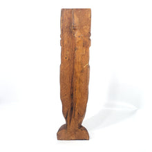 Cargar imagen en el visor de la galería, Antigua Escultura Africana de Madera Rostro Tótem, 46 cm