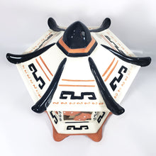 Cargar imagen en el visor de la galería, Antigua Linterna Cerámica Pagoda Japonesa Desmontable 31 cm