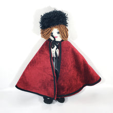 Cargar imagen en el visor de la galería, Antigua Muñeca de Trapo de Lujo Dama Francesa con Capa