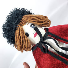 Cargar imagen en el visor de la galería, Antigua Muñeca de Trapo de Lujo Dama Francesa con Capa