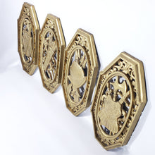 Cargar imagen en el visor de la galería, Antigua Colección Decoracion Pared Medieval Homco Heráldica