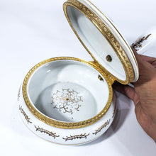 Cargar imagen en el visor de la galería, Antiguo Recipiente Mayordomo Porcelana Migajas Vintage