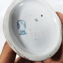 Cargar imagen en el visor de la galería, Figura Porcelana Antigua Alemana Plaue Schierholz Campesina