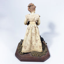 Cargar imagen en el visor de la galería, Auténtica Muñeca Artesanía Sin Cara República Dominicana Gifina