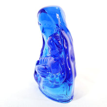 Cargar imagen en el visor de la galería, Escultura Virgen María y Jesús Cristal Murano Azul Vintage