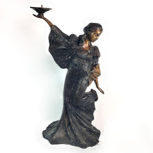 Cargar imagen en el visor de la galería, Antigua Escultura Metal Bronce Mujer Porta Cirio 9 kg, 52 cm