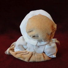 Cargar imagen en el visor de la galería, Muñeca Porcelana Articulada