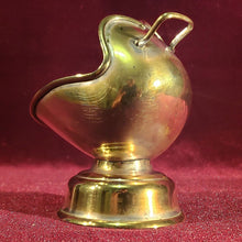 Cargar imagen en el visor de la galería, Recipiente Para Cenizas Antiguo, De Latón