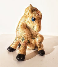 Cargar imagen en el visor de la galería, Antigua Figura Caballito Craquelado Vintage