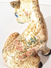 Cargar imagen en el visor de la galería, Antigua Figura Caballito Craquelado Vintage