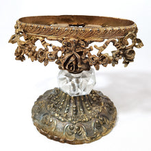 Cargar imagen en el visor de la galería, Antigua Base Centro Mesa Frutero Antiguo Baño Oro Vintage