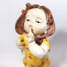 Cargar imagen en el visor de la galería, Antigua Figura Hummel Coleccionable Niña Shh Silencio