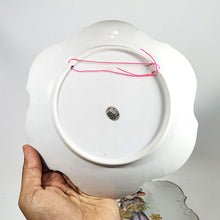 Cargar imagen en el visor de la galería, Antiguo Par Platos Coleccionables Cameo Japan Pared Vintage