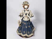 Cargar y reproducir el video en el visor de la galería, Antigua Artesanía Lujo Muñeca Sin Rostro República Dominicana