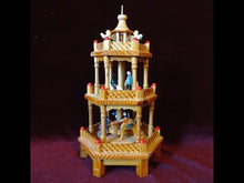 Cargar y reproducir el video en el visor de la galería, Belén Giratorio Alemán De Madera