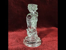 Cargar y reproducir el video en el visor de la galería, Porta Velas Ángel Cristal Candelabro Vintage 90s