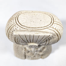 Cargar imagen en el visor de la galería, Busto Figura Sultán Otomano Turco Resina Sepiolita Vintage
