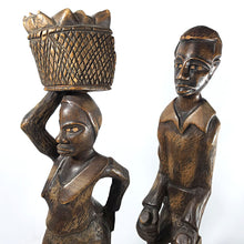 Cargar imagen en el visor de la galería, Antiguo Par Figuras Madera Tallada Cubanas Coleccionables
