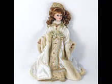 Cargar y reproducir el video en el visor de la galería, Muñeca De Porcelana Vintage Coleccionable 43 Cm Dorada
