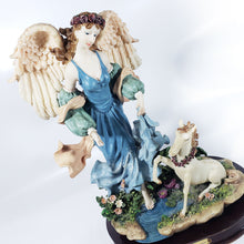 Cargar imagen en el visor de la galería, Antigua Figura Coleccionable Ángel Giovanni Collection, 3 kg
