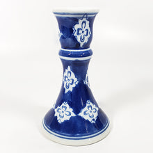 Cargar imagen en el visor de la galería, Portavelas Vintage Porcelana Azul Silvestri Hecho a Mano
