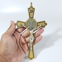 Cargar imagen en el visor de la galería, Crucifijo Medalla San Benito Dorado Plateado Vintage 19 cm Italiano
