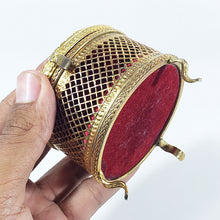 Cargar imagen en el visor de la galería, Antiguo Alhajero Porcelana Fragonard Metal Filigrana estilo Barroco
