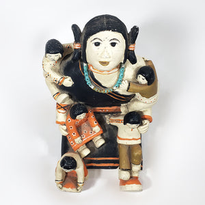 Antigua Escultura Pequeña Mujer Tradicional Hopi Artesanía