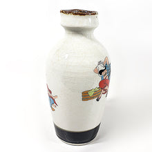 Cargar imagen en el visor de la galería, Botella Coleccionable Sake de Cerámica Vintage Japonesa
