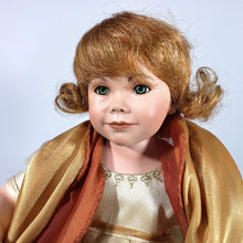 Cargar imagen en el visor de la galería, Muñeca Porcelana Coleccionable Angel Cosecha Wicca Vintage
