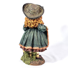 Cargar imagen en el visor de la galería, Escultura Dama Victoriana Coleccionable Muñeca Vintage 31 cm
